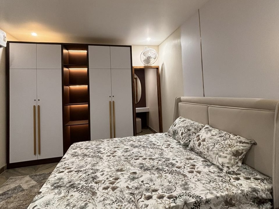 elegant bed room interior kannur